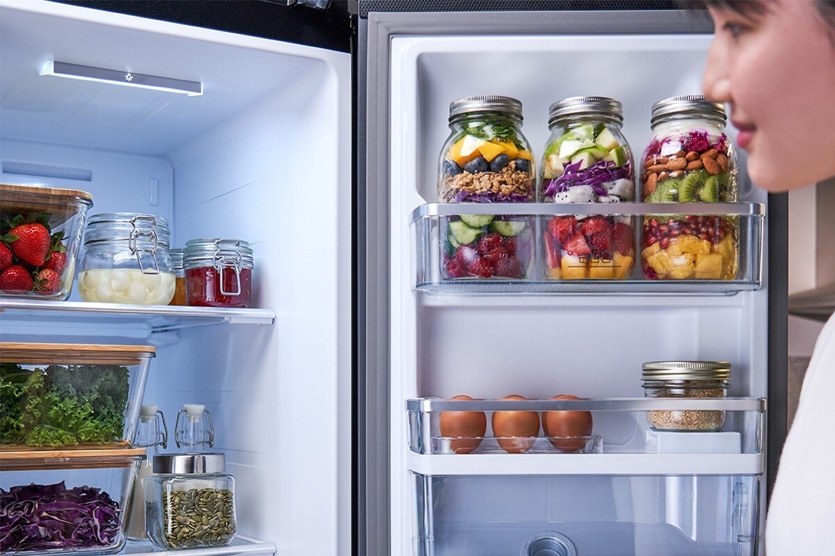 How to clean the refrigerator easily in 7 steps